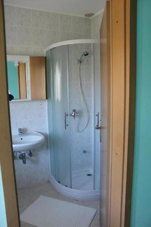 Apartments Ficur With Swimming Pool & Grill, 포르토로즈 외부 사진