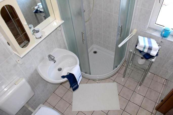 Apartments Ficur With Swimming Pool & Grill, 포르토로즈 외부 사진